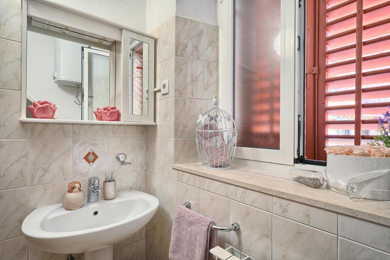 Couple'S Getaway In The Center Of Hvar W/Sea View هفار المظهر الخارجي الصورة